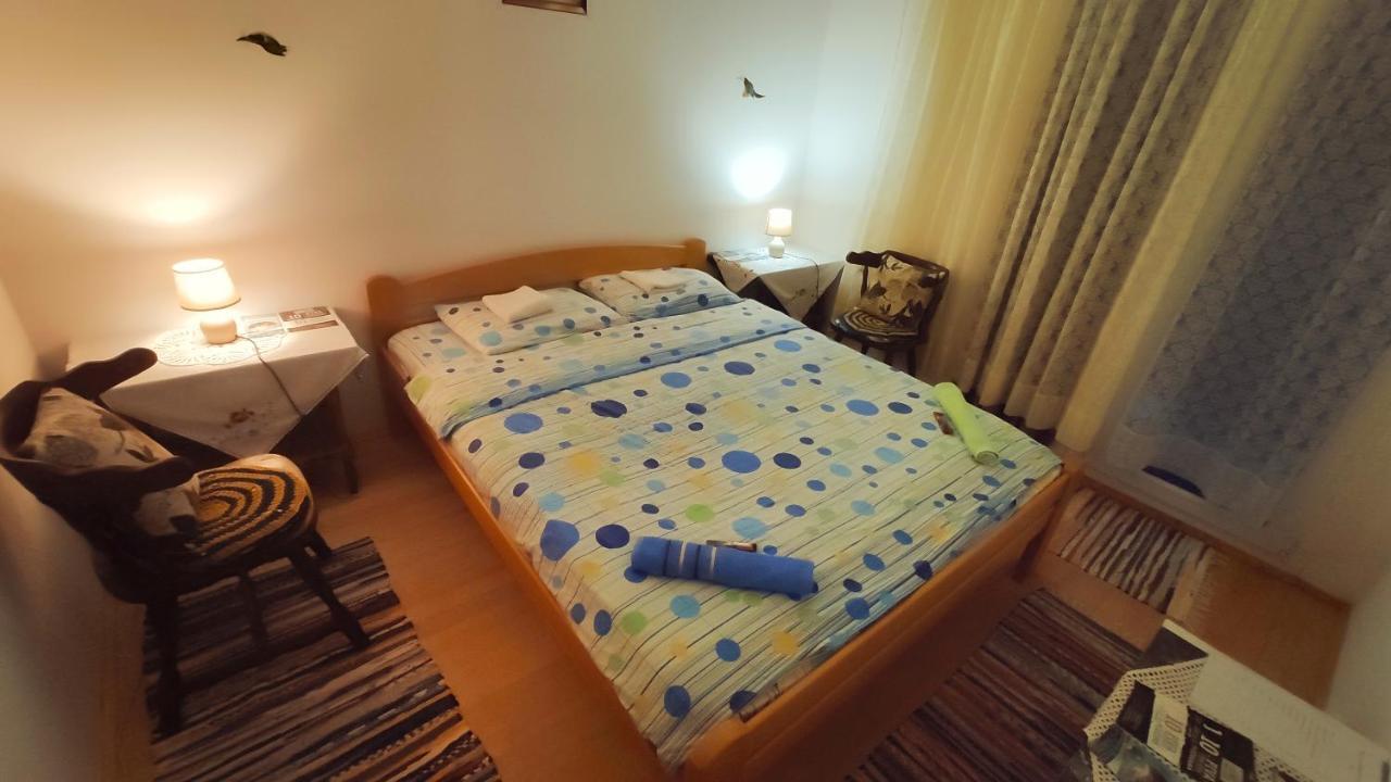 Privatni Smjestaj "Mratinje" Affittacamere Plužine Esterno foto