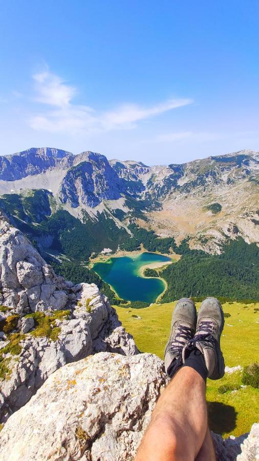 Privatni Smjestaj "Mratinje" Affittacamere Plužine Esterno foto