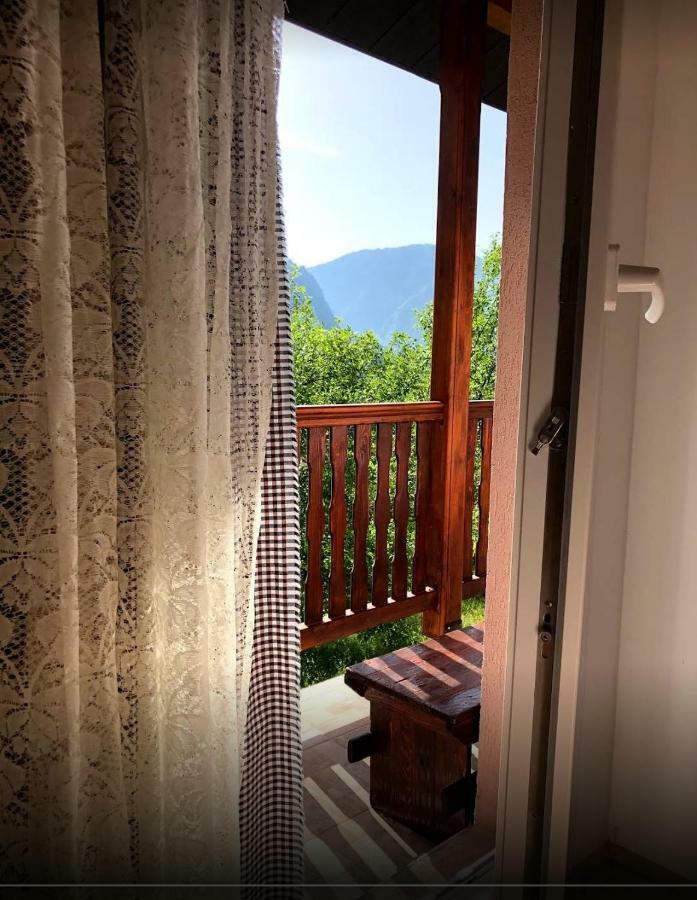 Privatni Smjestaj "Mratinje" Affittacamere Plužine Esterno foto